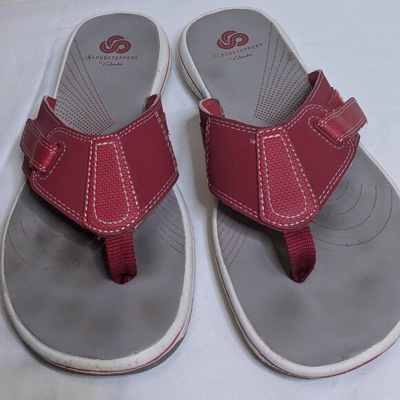 Clarks Great Condition Cloudstepper Comfy Adjustable Sandals Red Women Size 7 - Picture 1 of 6